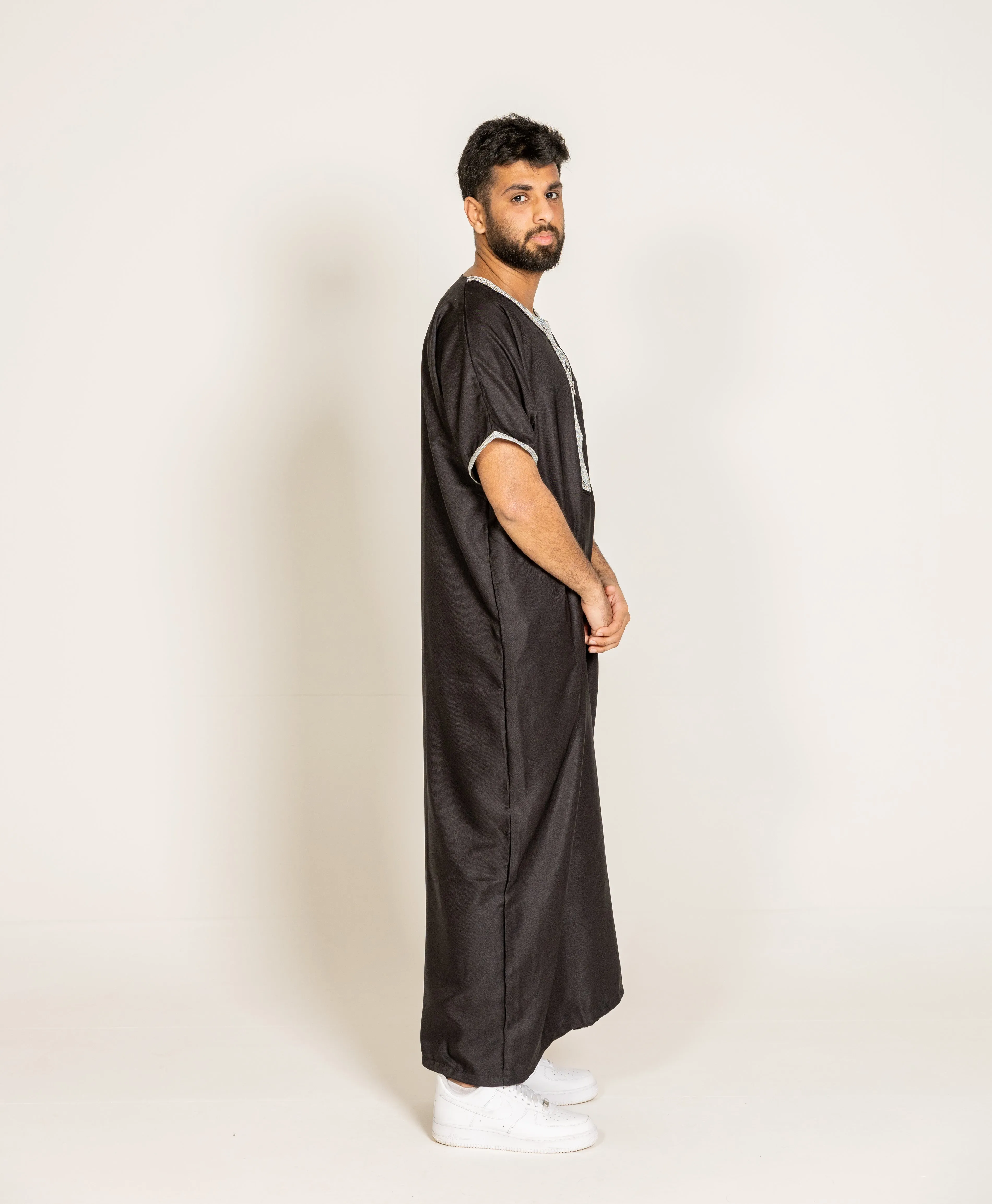 Black Moroccan Thobe / Jubba with Silver Embroidery Half Sleeves Size 56