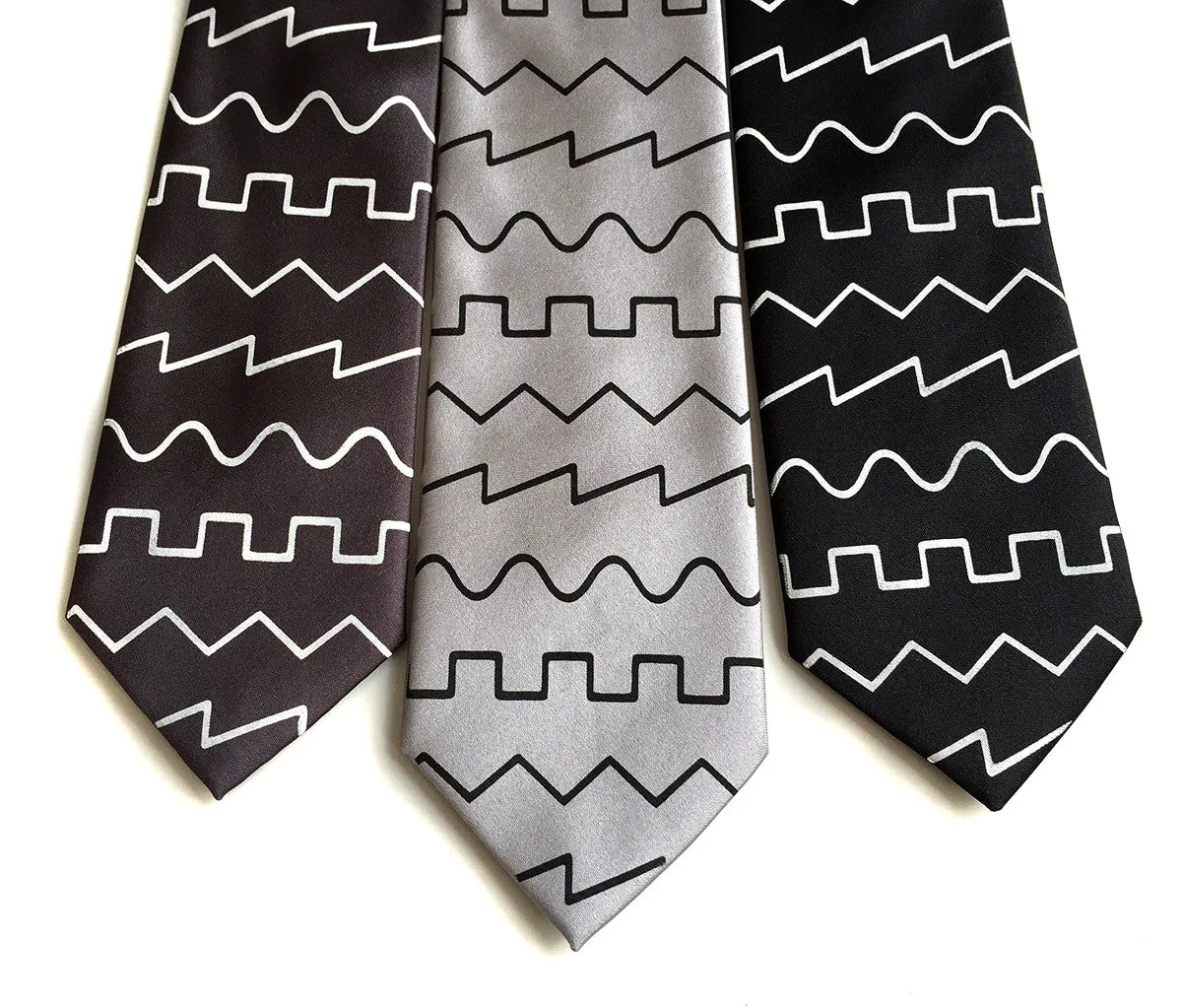 Oscillator Waves silk necktie. Sound Waves Tie
