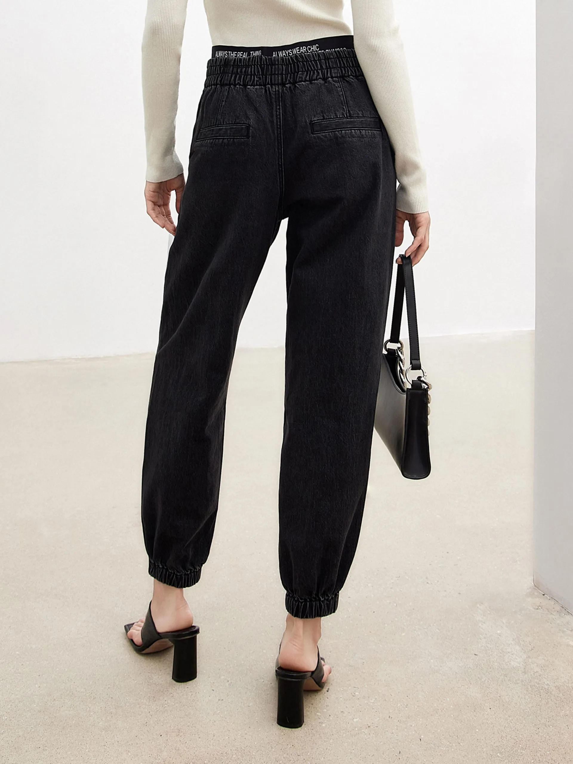 Solid Elastic Waist Carrot Pants